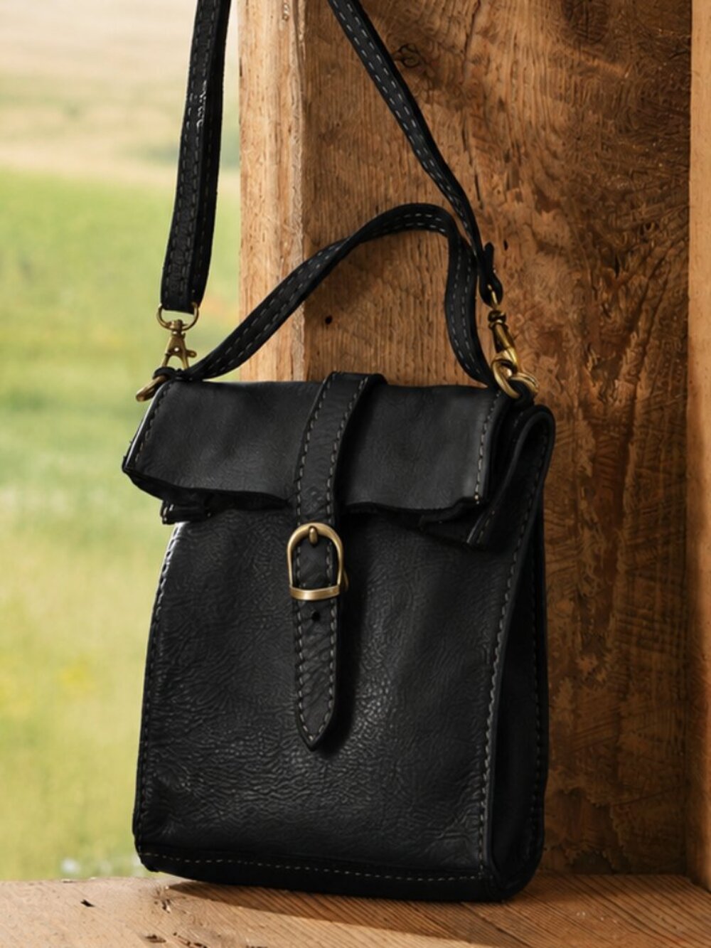 New, Coldwater Creek Full Grain Leather "Just Right" Cossbody Bag - Picture 2 of 16